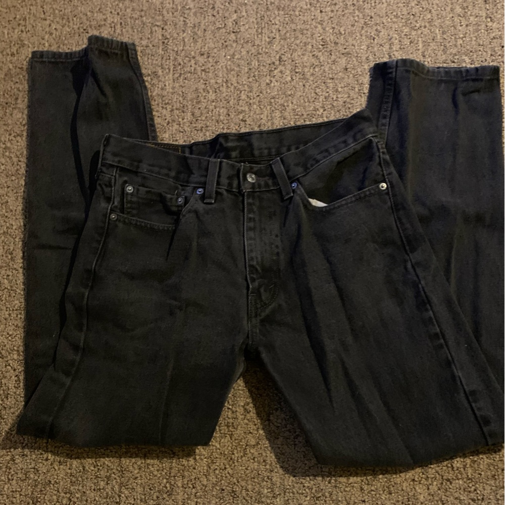 black levi jeans